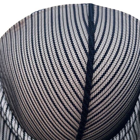 NWT Wolford Venus Forming Bodysuit 40B Sz 10 - Picture 10 of 15